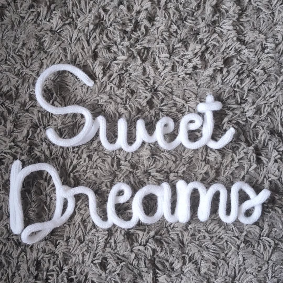 Instagram post: 🤍 S w e e t 🤍 D r e a m s 🤍

Wire Art 

🧶 Whit...